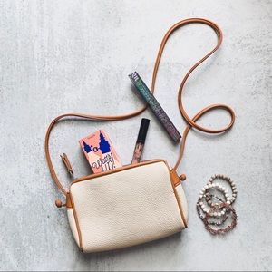 URBAN OUTFITTERS • small crossbody bag